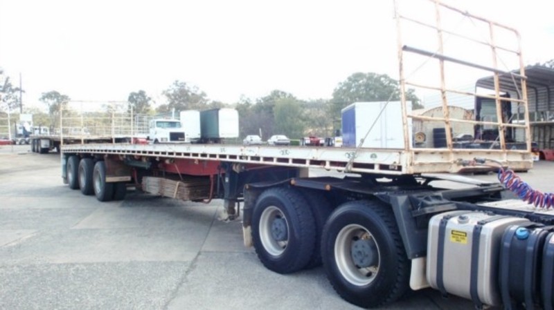 1994 Freighter Flat top RT LeadMid Trailer