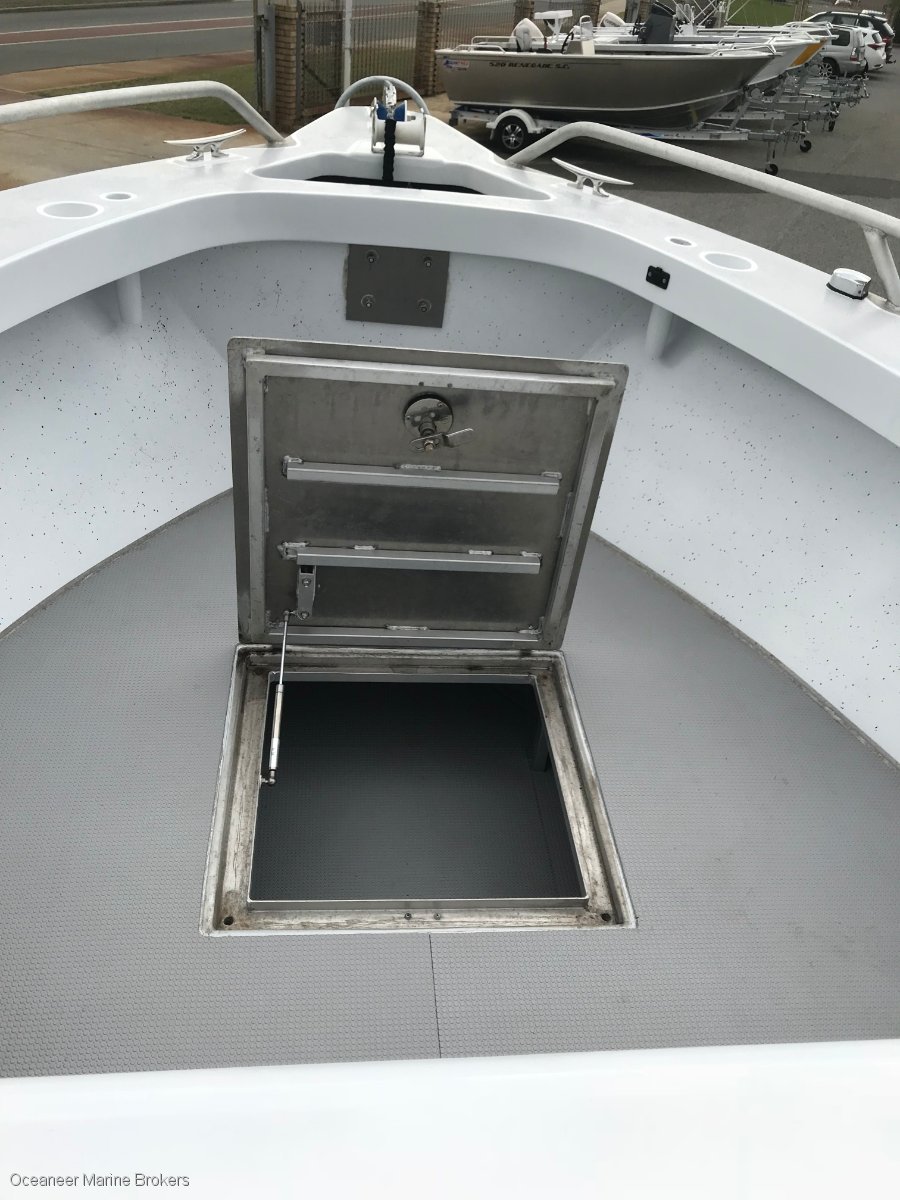 CHIVERS CUSTOM CENTRE CONSOLE