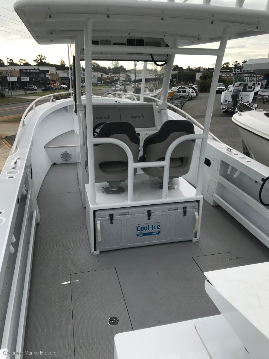 CHIVERS CUSTOM CENTRE CONSOLE