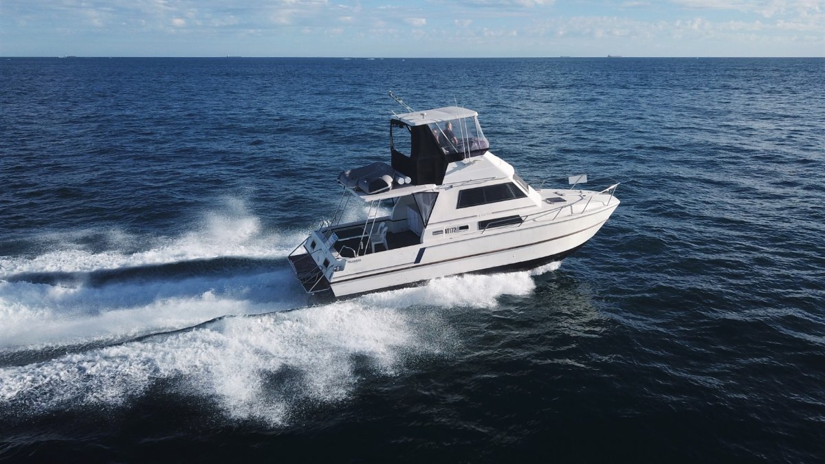 T CRAFT 32 CATAMARAN