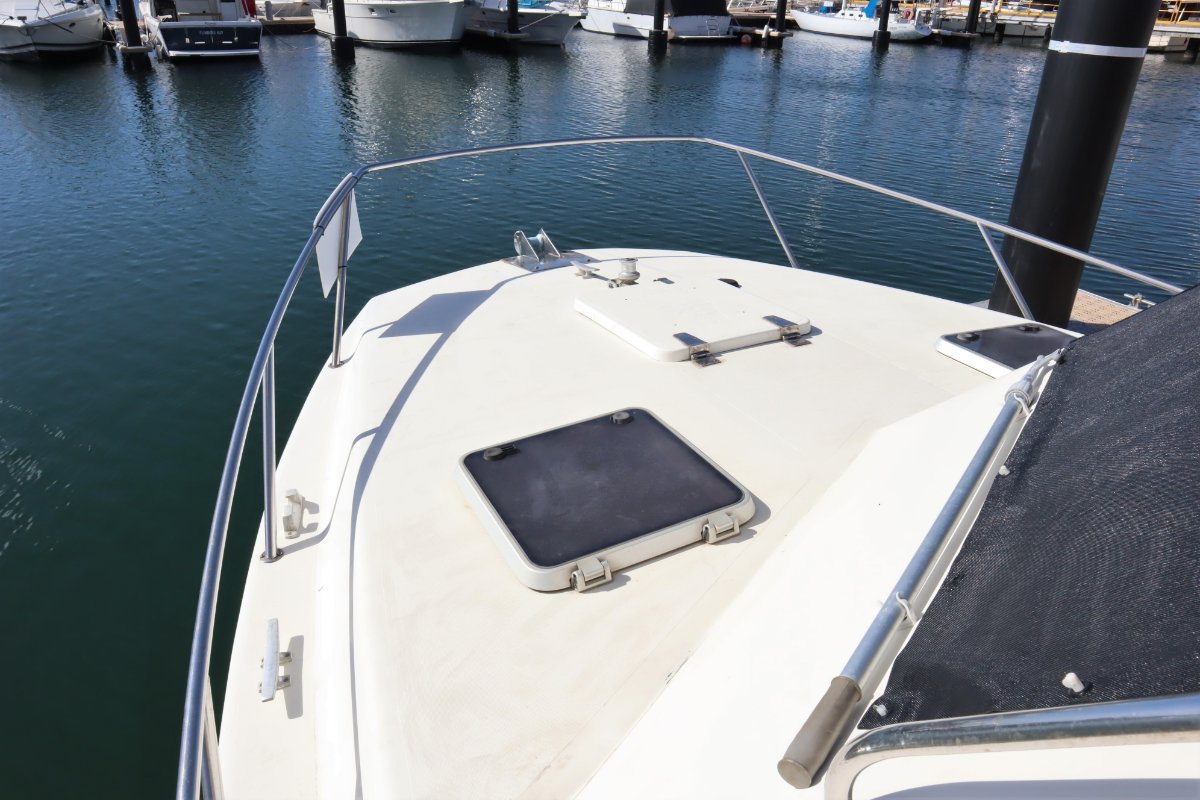 T CRAFT 32 CATAMARAN