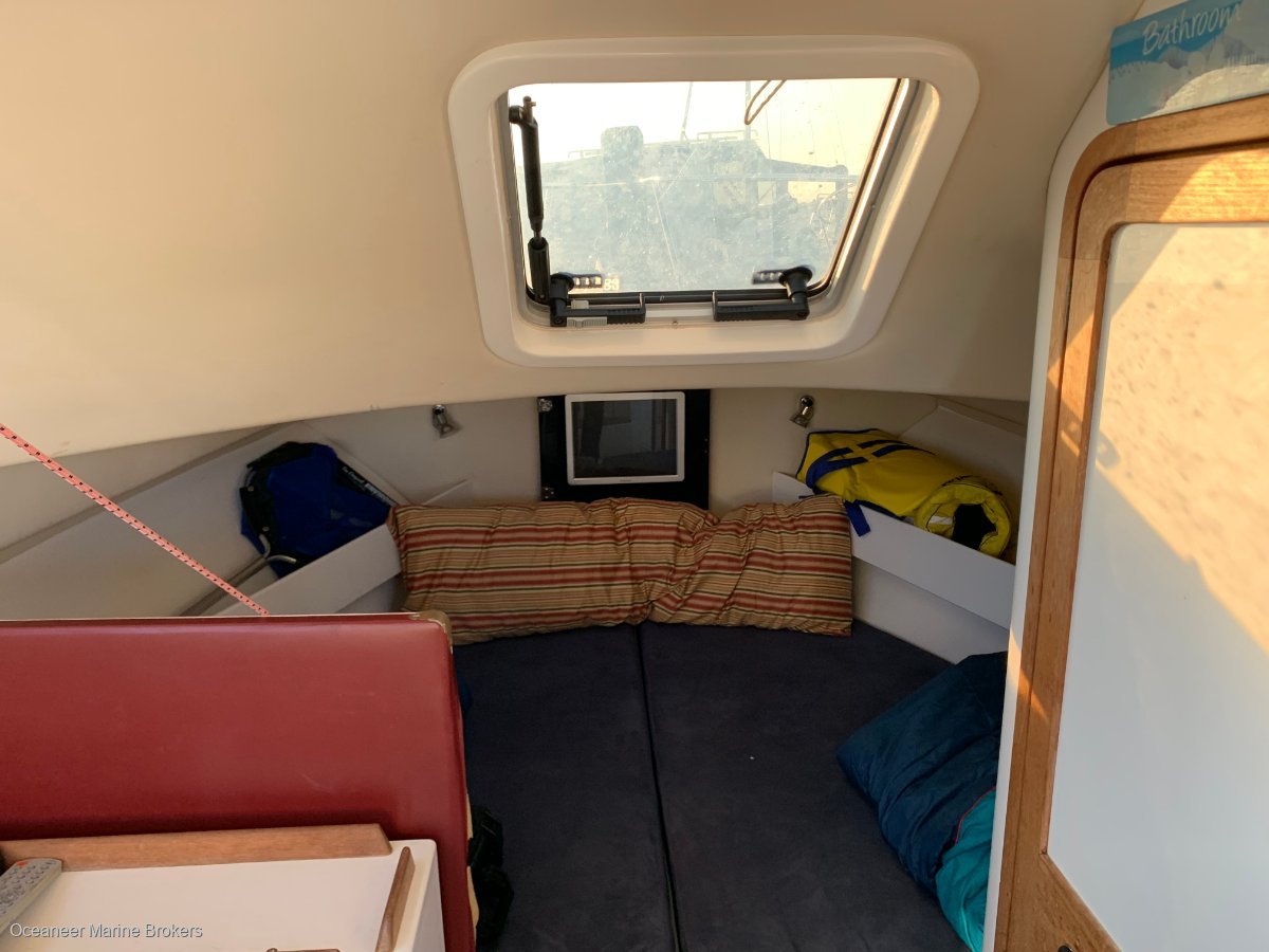 2004 BLACK WATCH 26 FLYBRIDGE