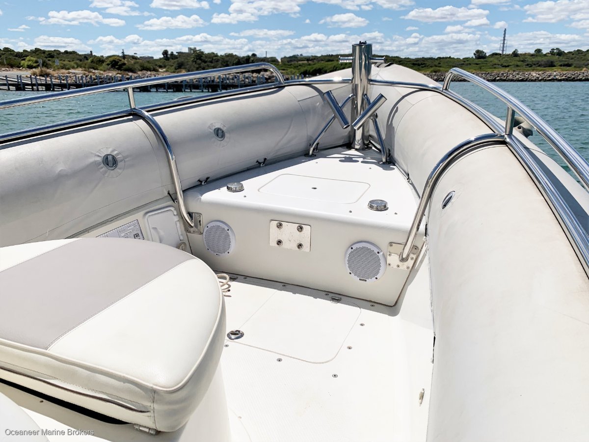 BAKEWELL-WHITE 6.75 CENTRE CONSOLE