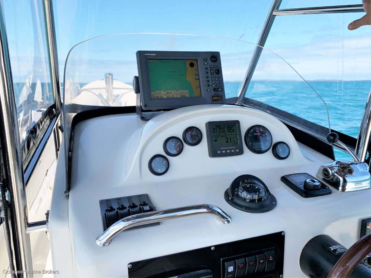 BAKEWELL-WHITE 6.75 CENTRE CONSOLE