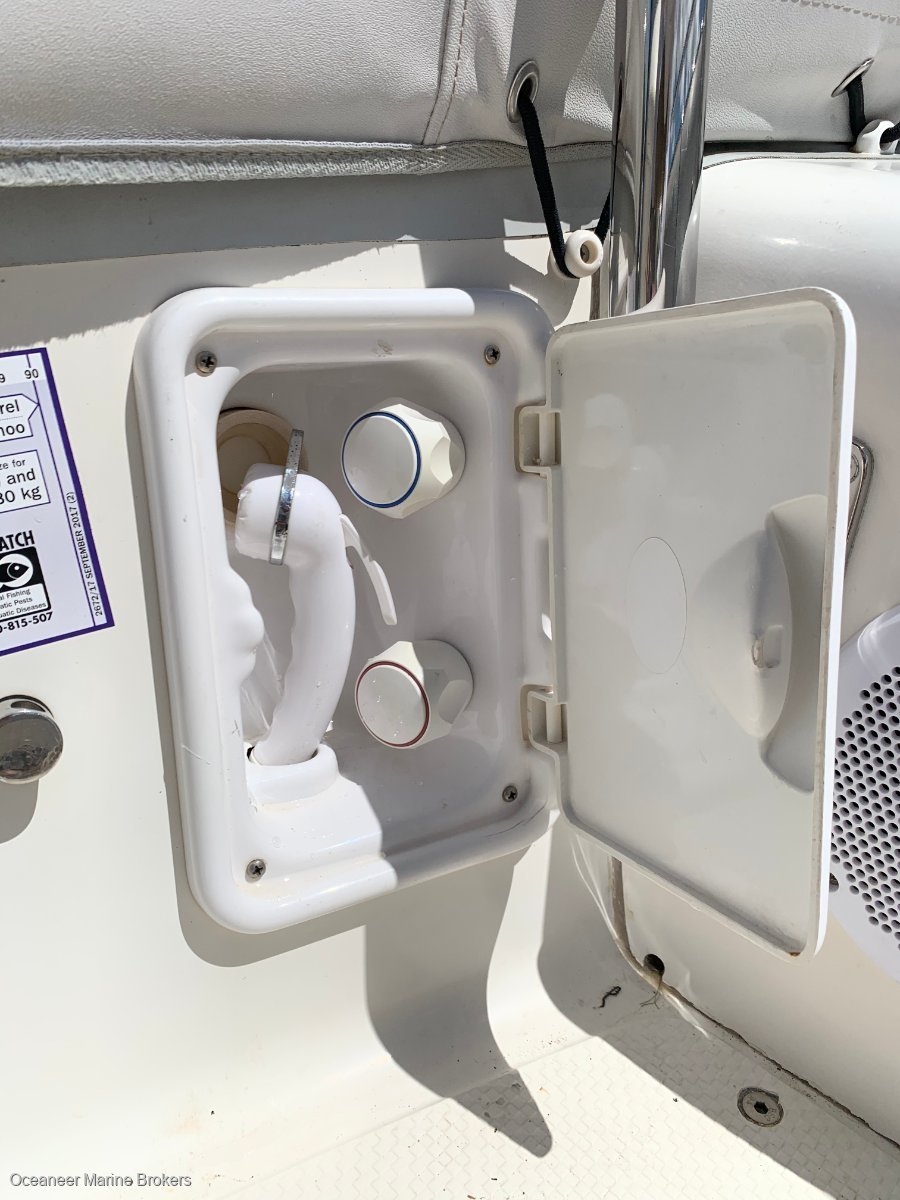 BAKEWELL-WHITE 6.75 CENTRE CONSOLE