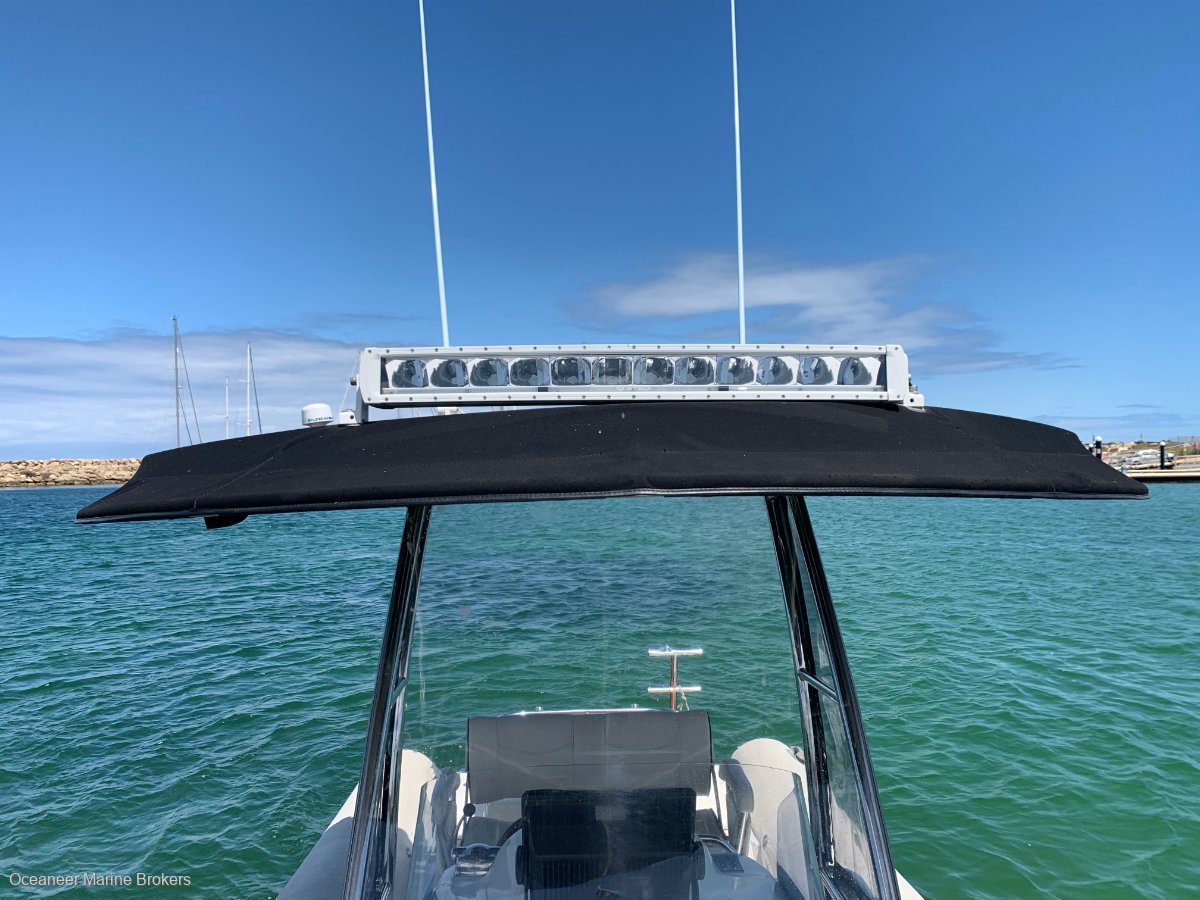 BAKEWELL-WHITE 6.75 CENTRE CONSOLE