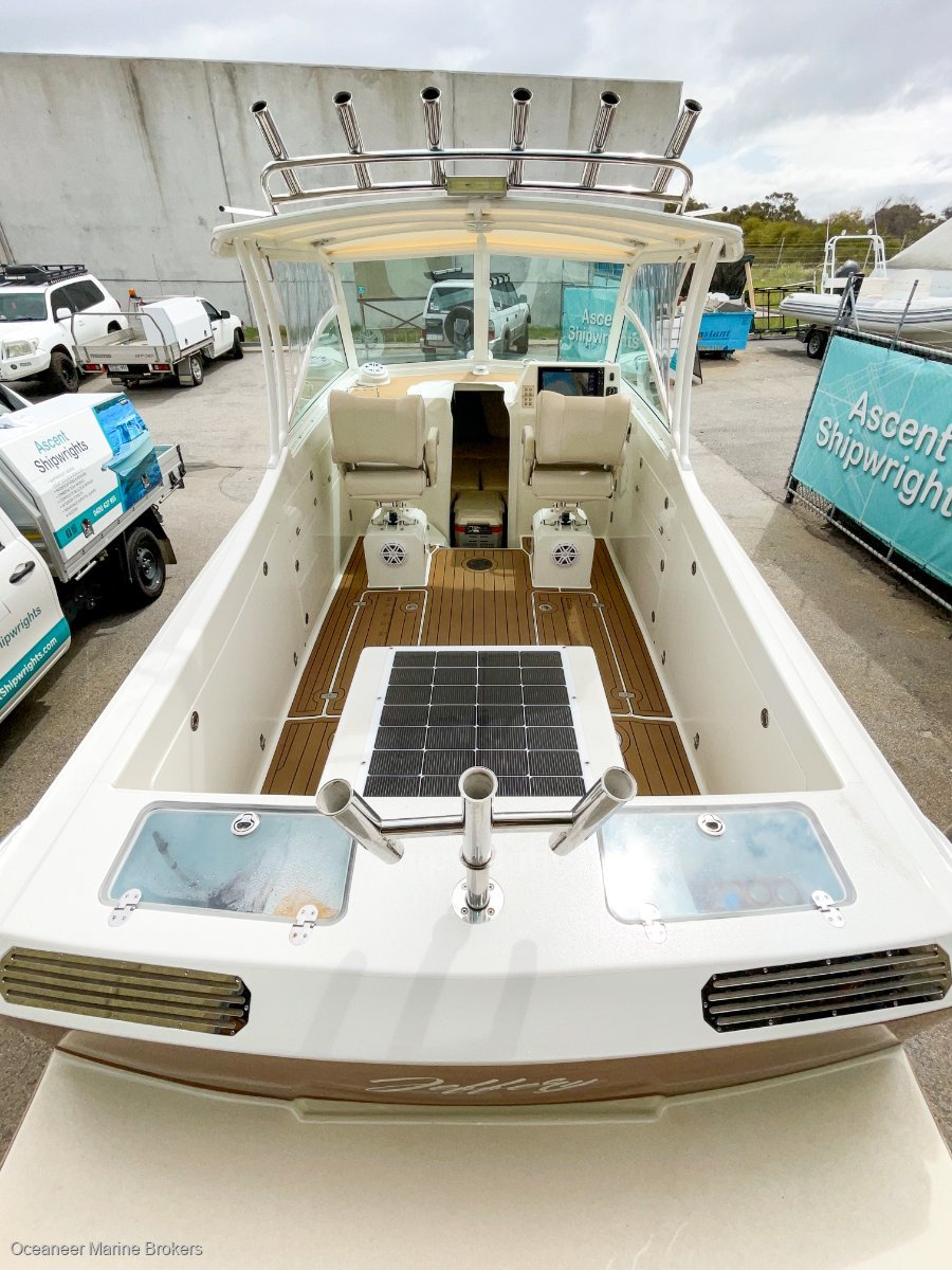 2019 CARIBBEAN REEF RUNNER 21 CRUISER