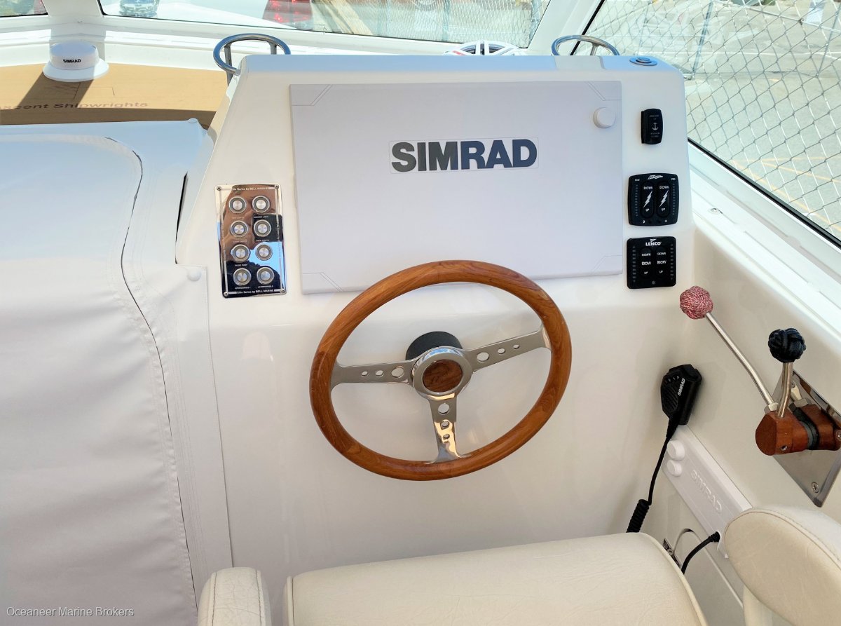 2019 CARIBBEAN REEF RUNNER 21 CRUISER