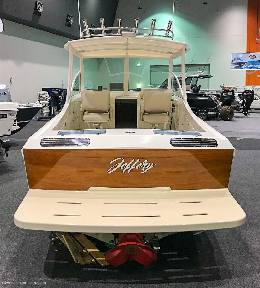 2019 CARIBBEAN REEF RUNNER 21 CRUISER