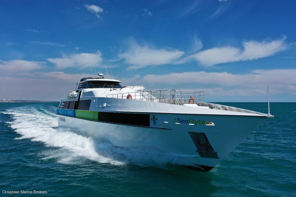 1995 WAVEMASTER HIGH SPEED FERRY