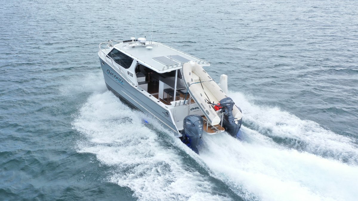2021 OUTLAW BOATS 10.0M CATAMARAN