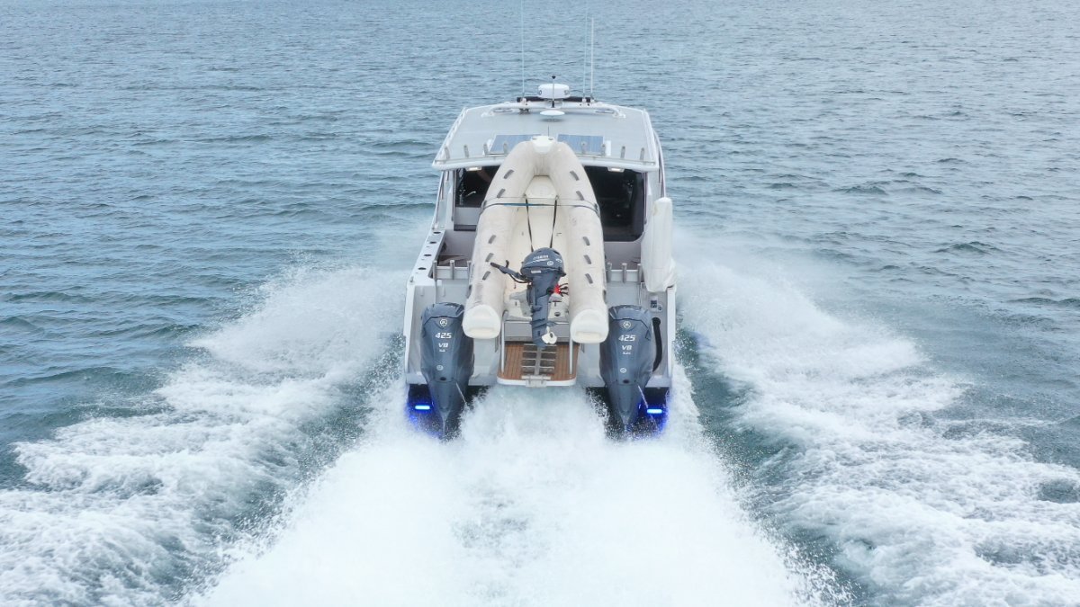 2021 OUTLAW BOATS 10.0M CATAMARAN