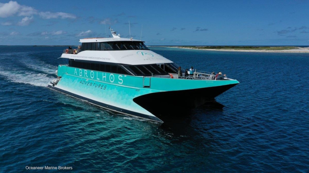 INCAT DUAL HULL CATAMARAN