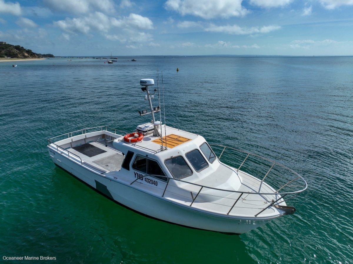 1996 STEBER 36 PRO FISHER