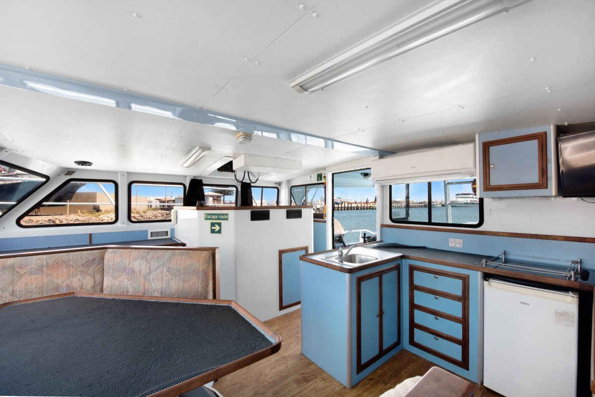 GBB ALUMINIUM LOBSTER FISHING BOAT