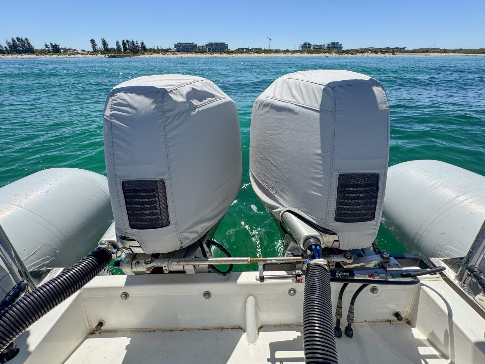 GEMINI ELITE 850 RUNABOUT