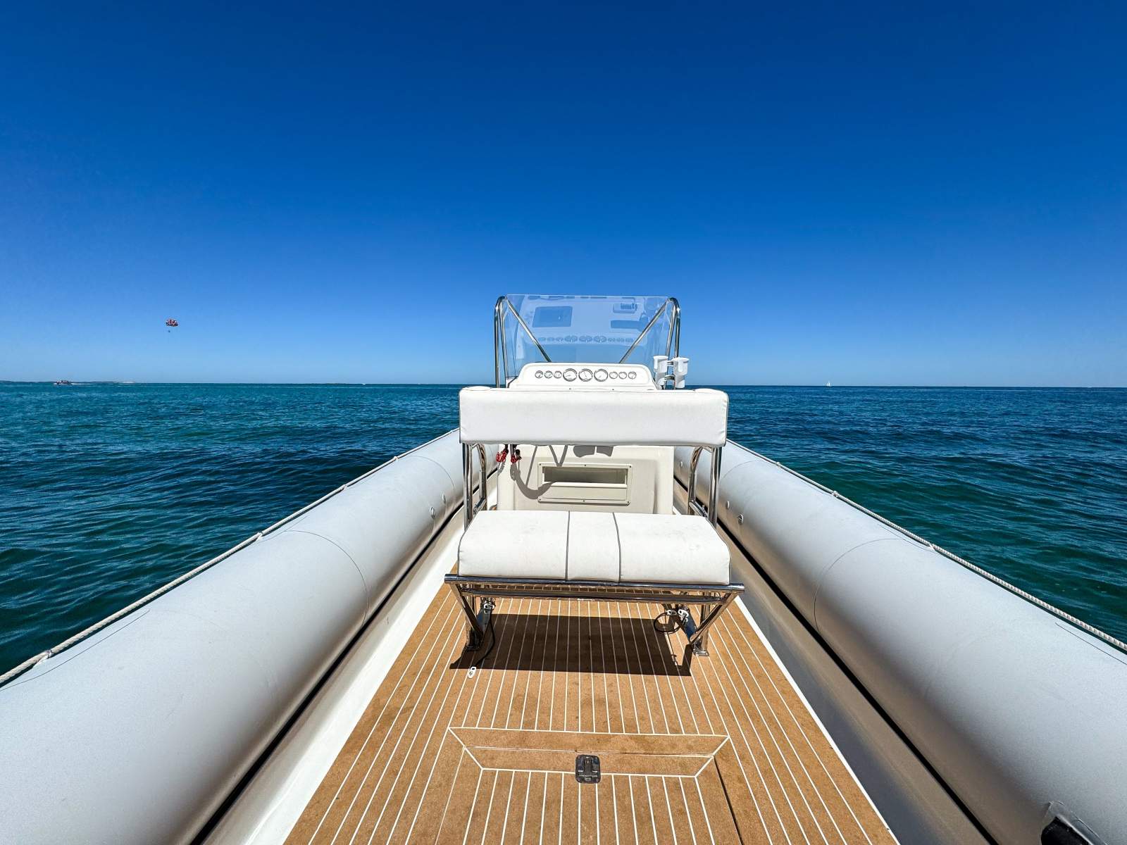GEMINI ELITE 850 RUNABOUT