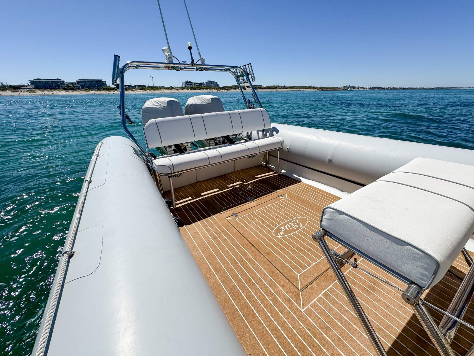 GEMINI ELITE 850 RUNABOUT