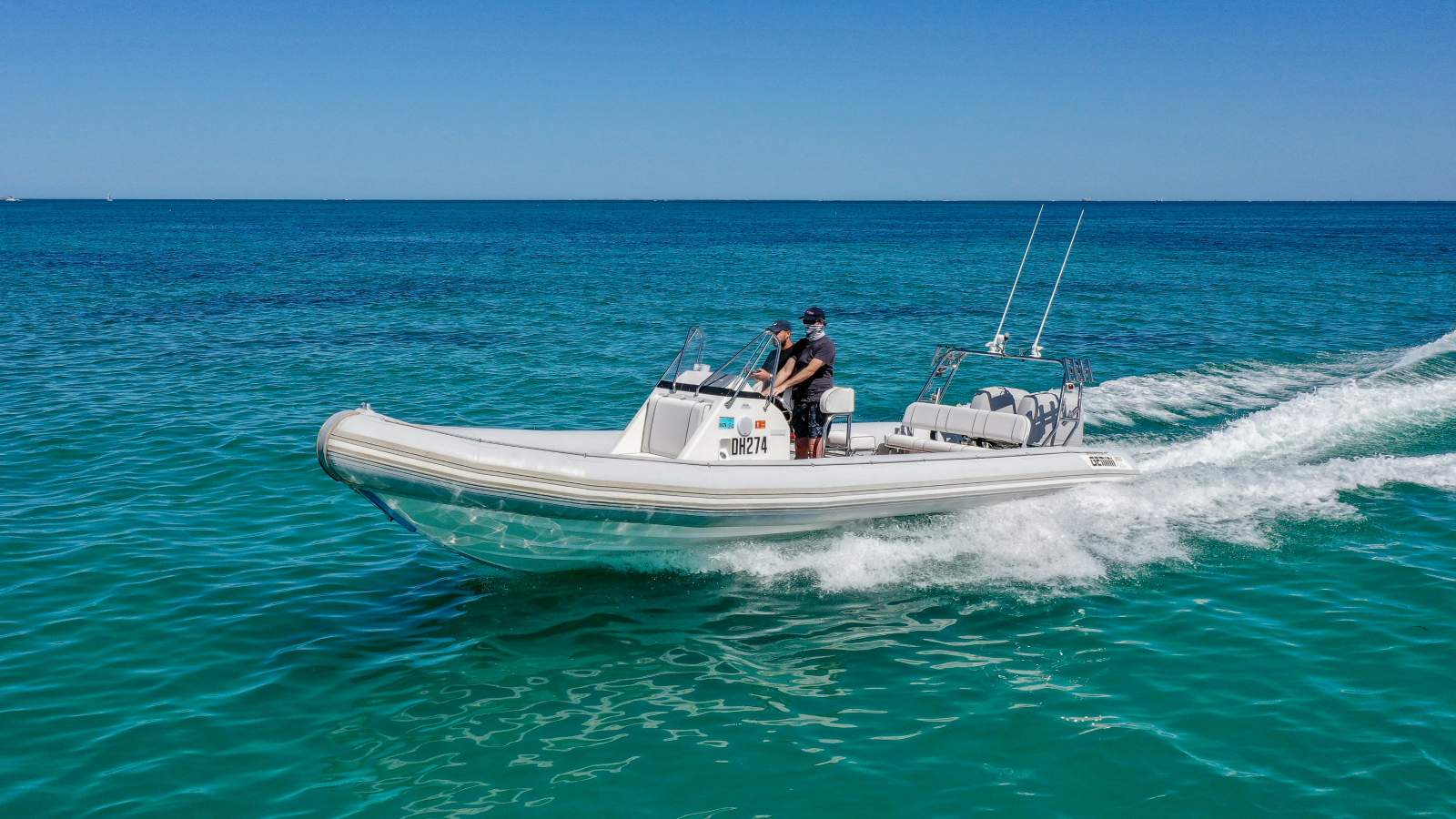 GEMINI ELITE 850 RUNABOUT