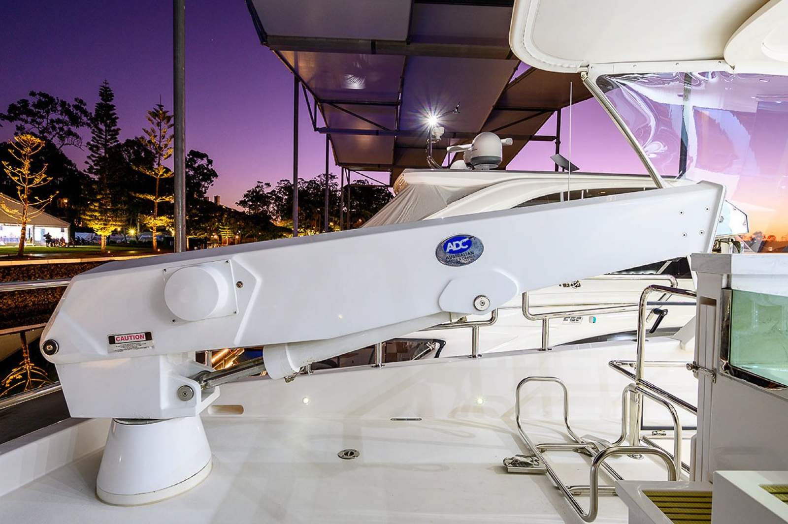 2016 HORIZON E75 FLYBRIDGE YACHT