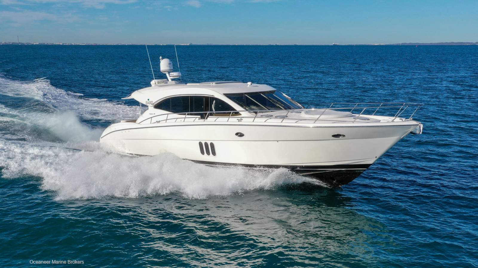 2009 MARITIMO C60 CABRIOLET SPORTS CRUISER