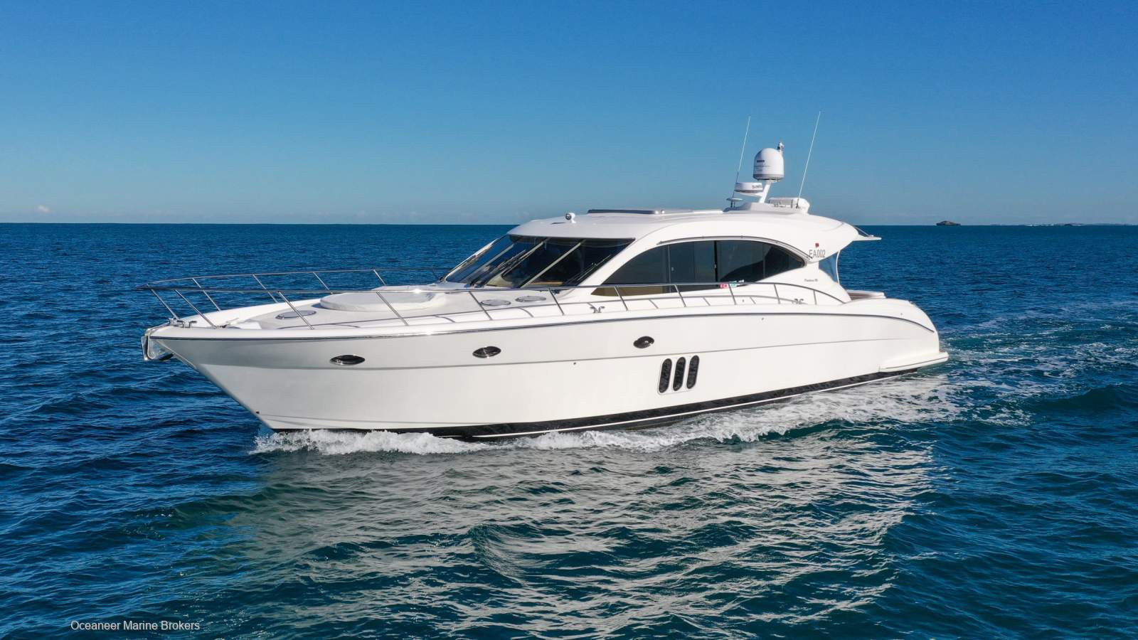 2009 MARITIMO C60 CABRIOLET SPORTS CRUISER