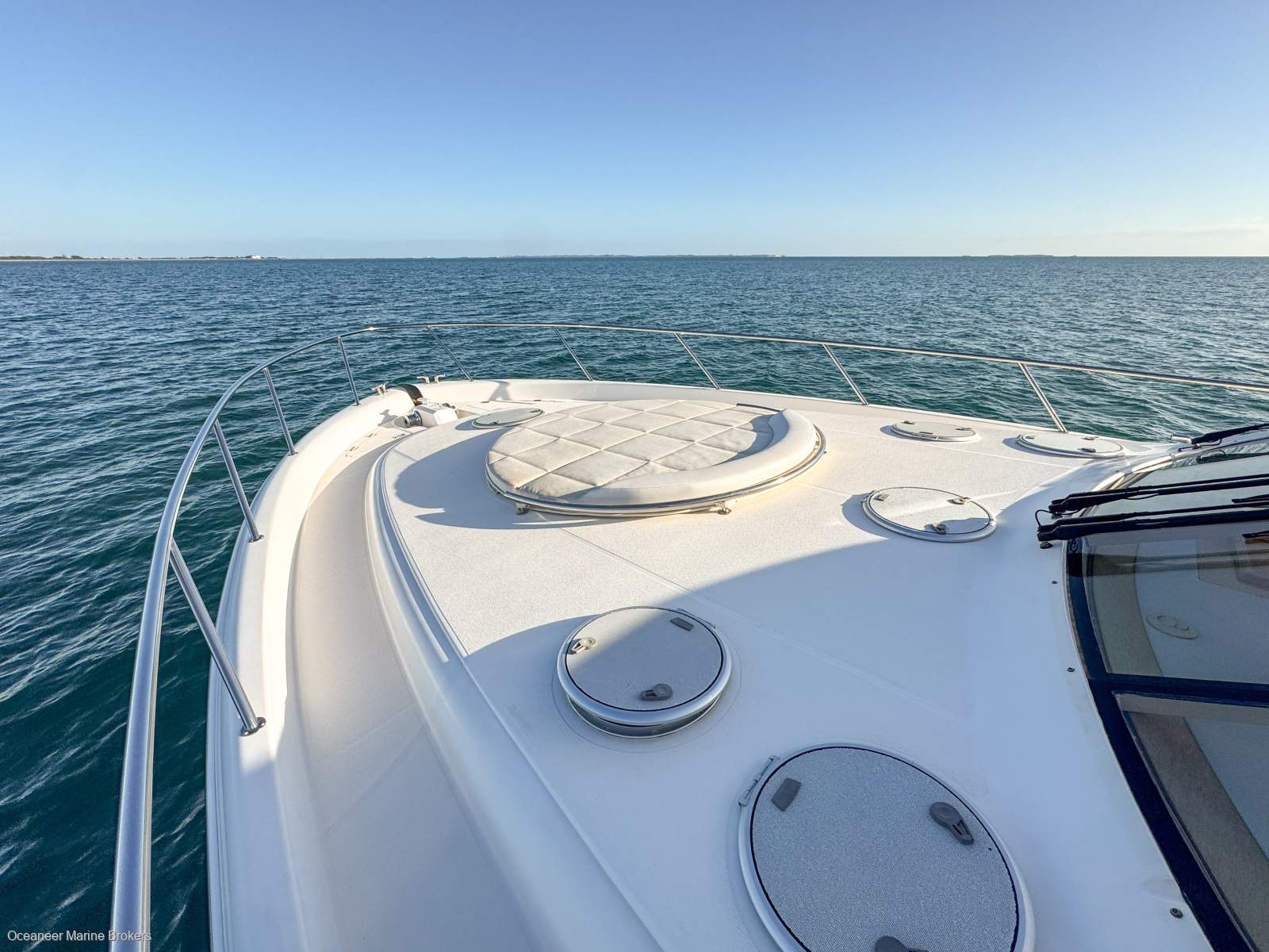 2009 MARITIMO C60 CABRIOLET SPORTS CRUISER