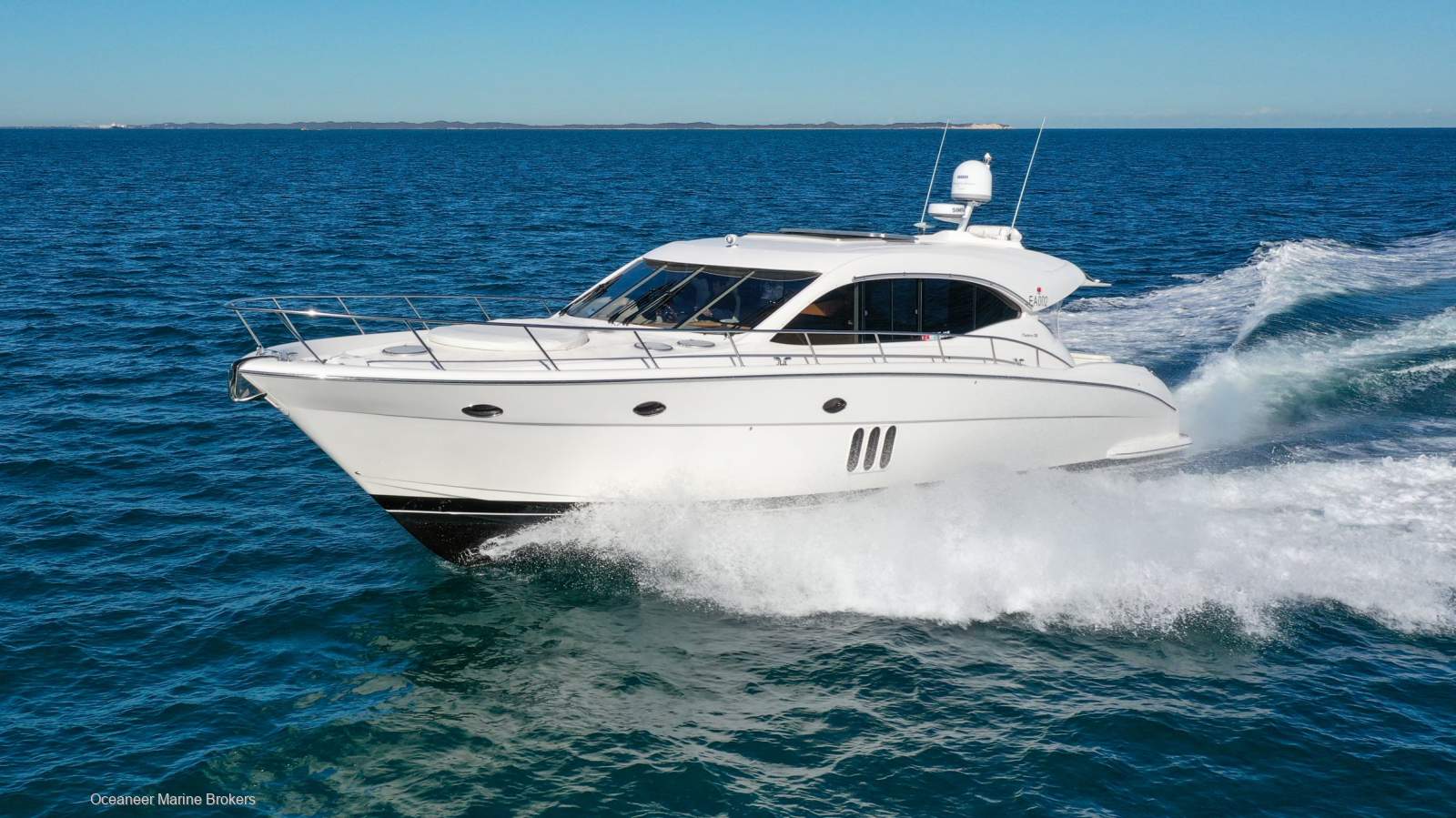 2009 MARITIMO C60 CABRIOLET SPORTS CRUISER