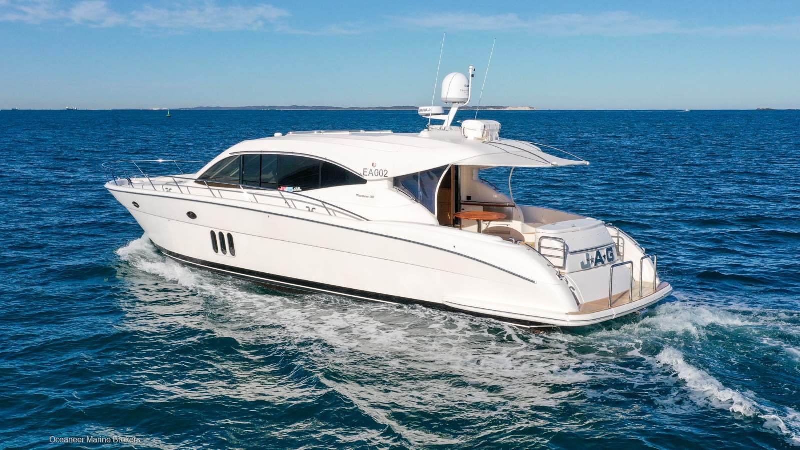 2009 MARITIMO C60 CABRIOLET SPORTS CRUISER