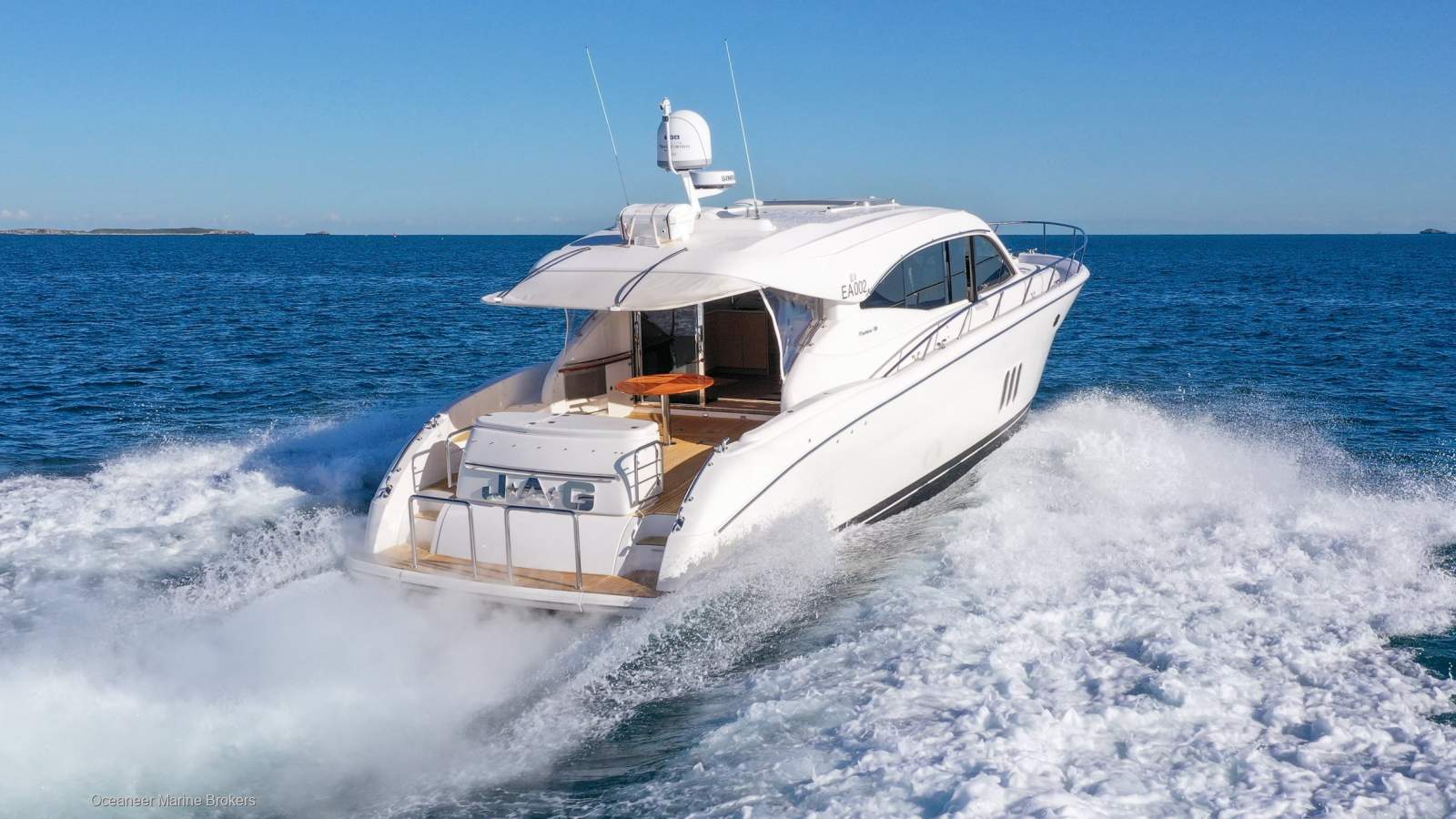 2009 MARITIMO C60 CABRIOLET SPORTS CRUISER
