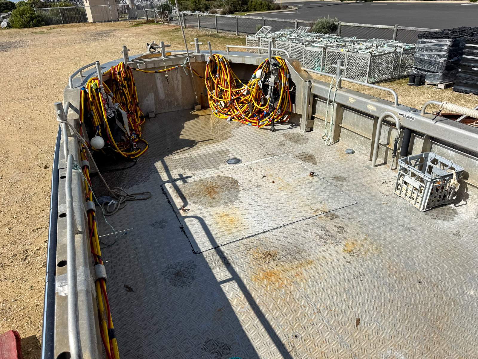 10M ALUMINIUM COMMERCIAL VESSEL