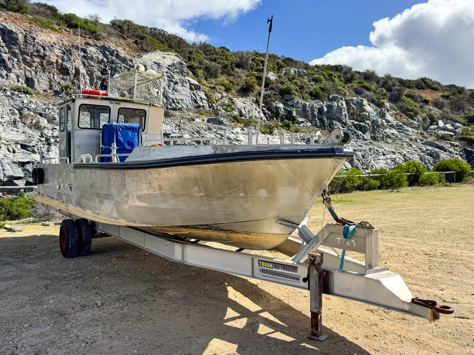 10M ALUMINIUM COMMERCIAL VESSEL