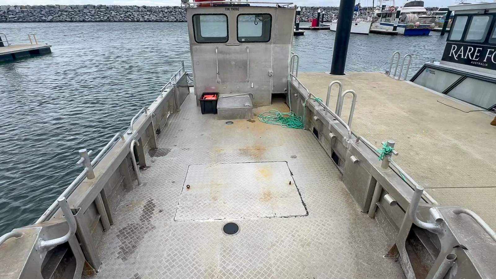 10M ALUMINIUM COMMERCIAL VESSEL
