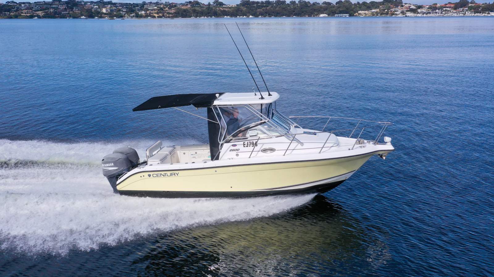 2006 CENTURY 2600 WALKAROUND