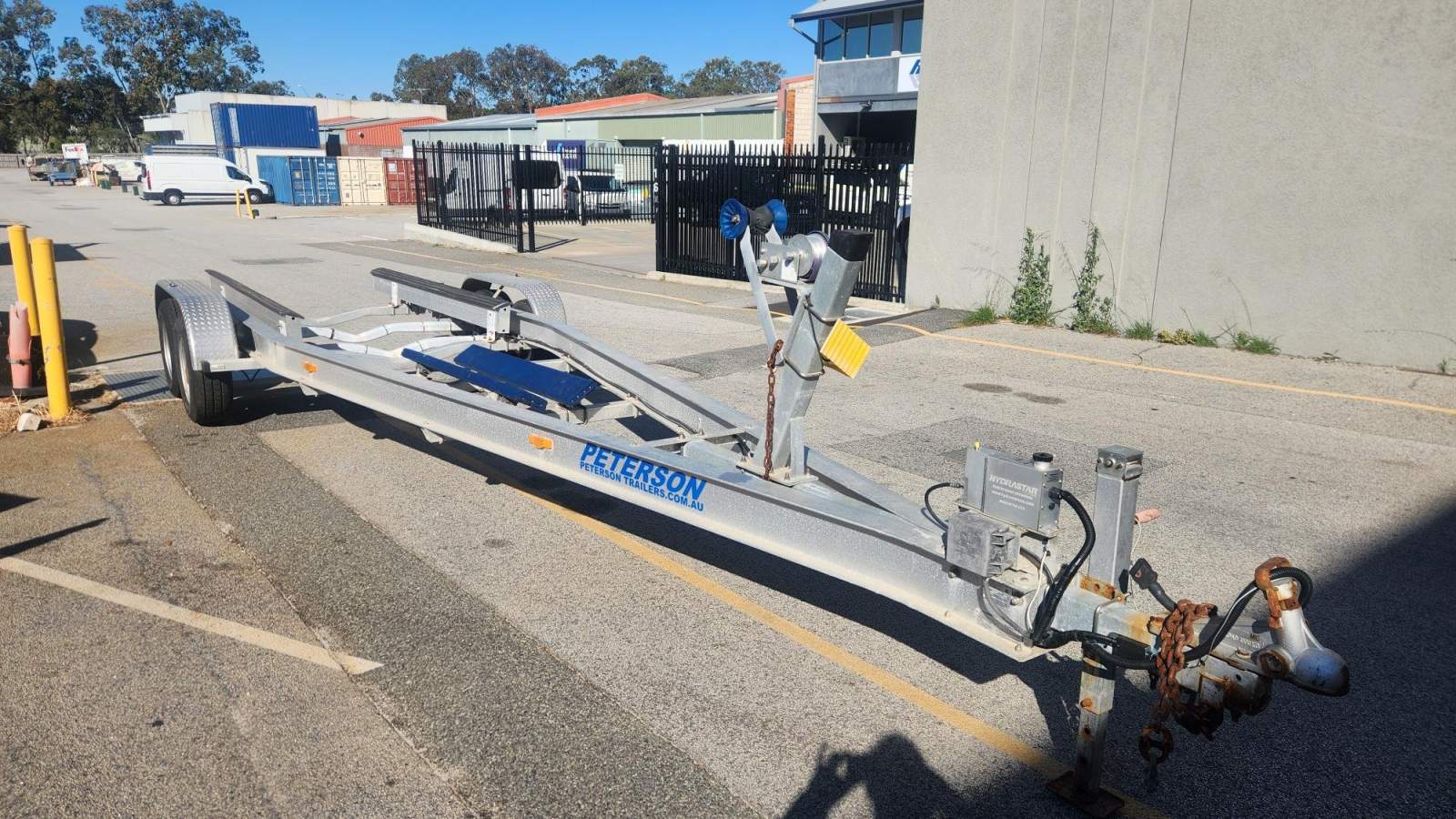 2006 CENTURY 2600 WALKAROUND
