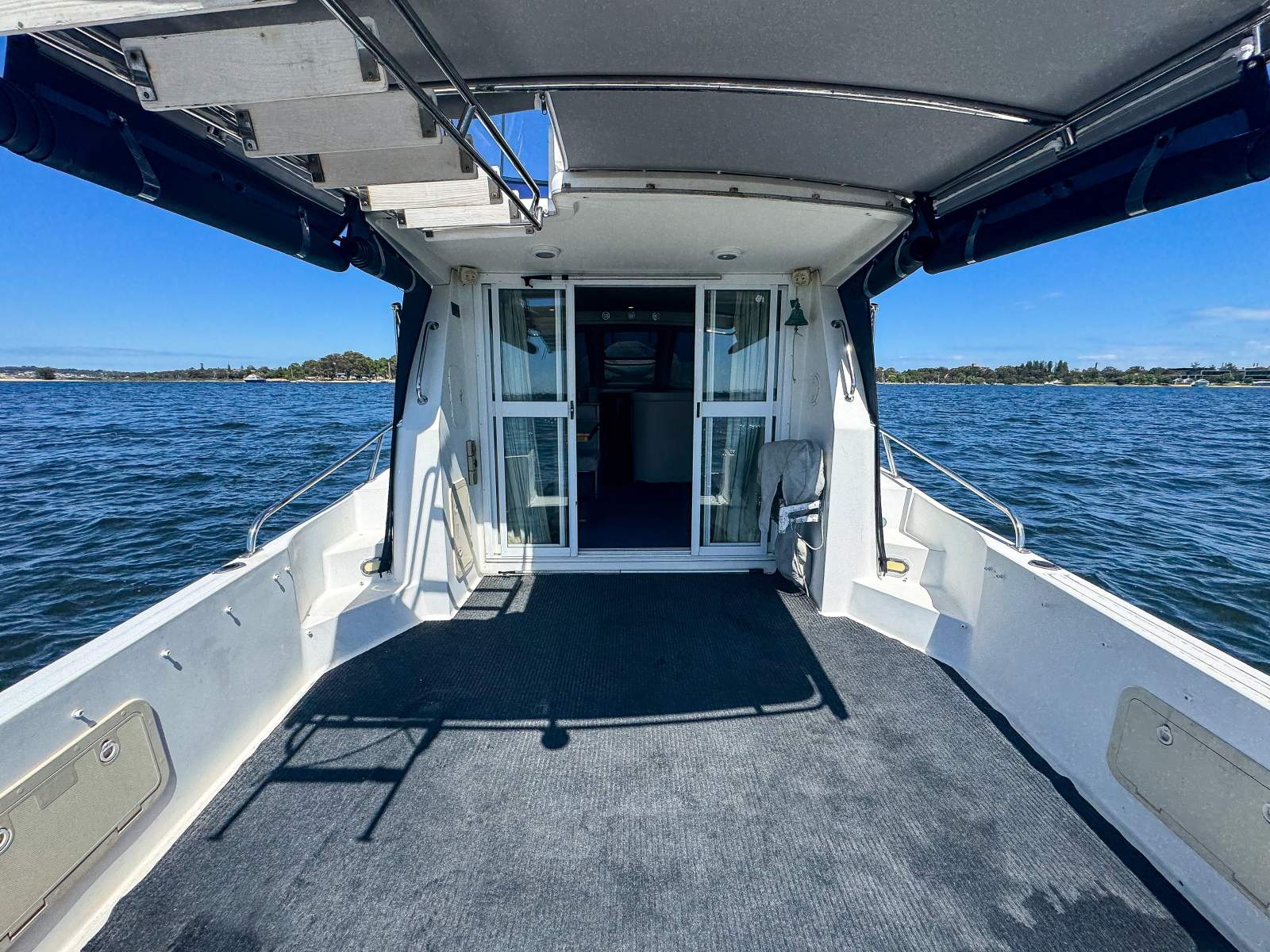 LEEDER 40 FLYBRIDGE CRUISER