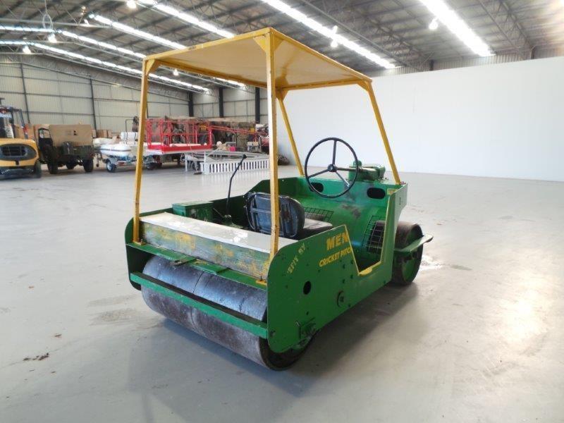 MENTAY CRICKET PITCH ROLLER