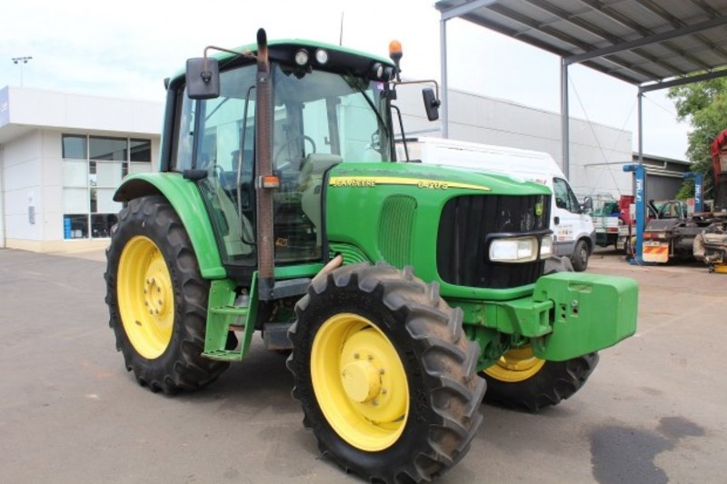 2004 JOHN DEERE 6420S 6420S Tractor