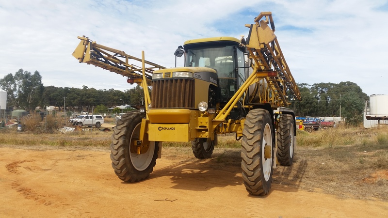 CROPLANDS ROGATOR 1274C #001080
