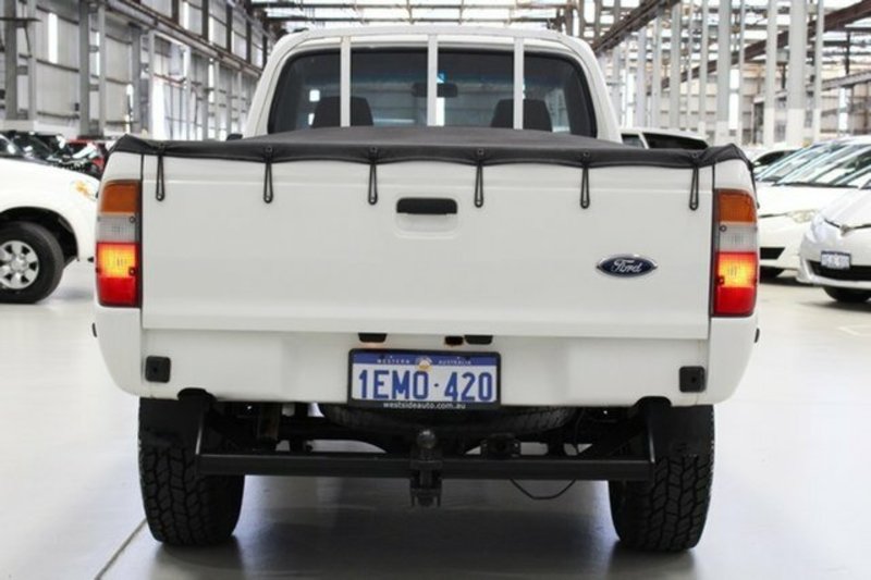 2002 FORD COURIER GL PE