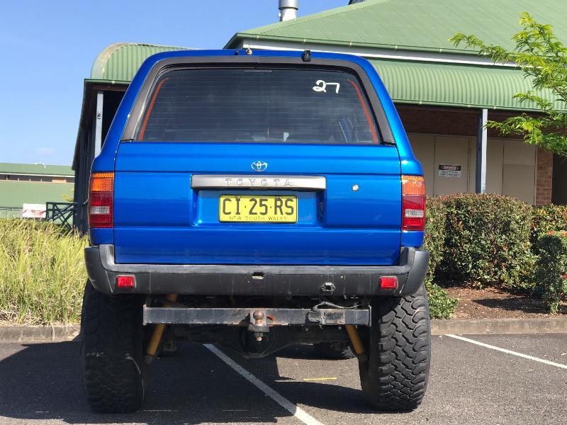 1992 TOYOTA Hilux Surf