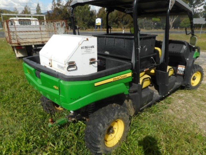 2012 JOHN DEERE GATOR XUV550 GATOR XUV550 All Terrain Vehicle
