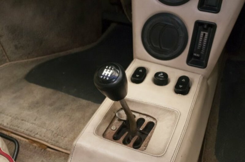 1988 LAMBORGHINI JALPA 3500