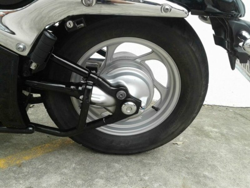 2010 SUZUKI 800CC VZ800 (BOULEVARD M50) L0