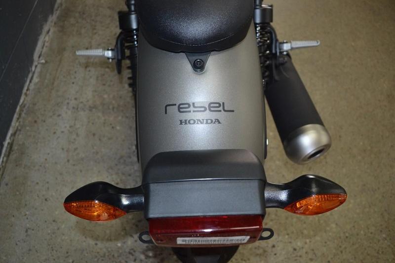 2017 HONDA CMX500