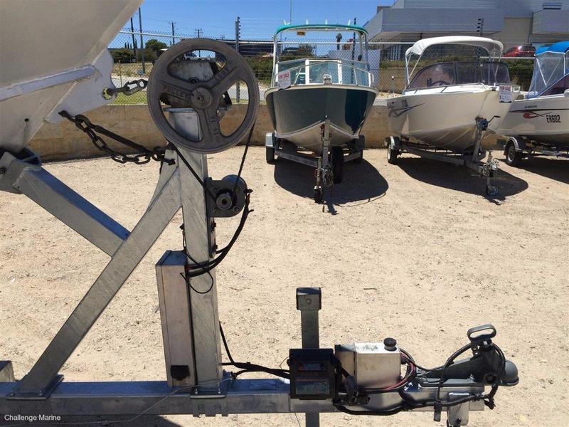 Genesis 9.5M Enclosed Hardtop inc Trailer