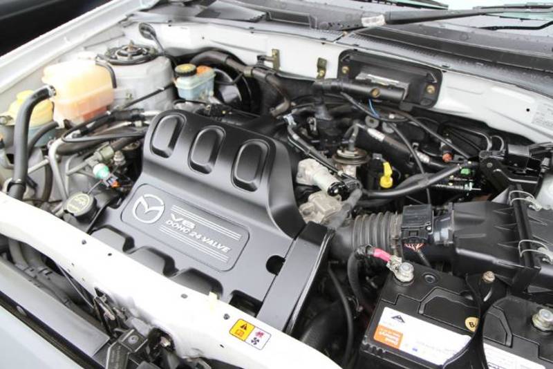 2001 MAZDA TRIBUTE LIMITED