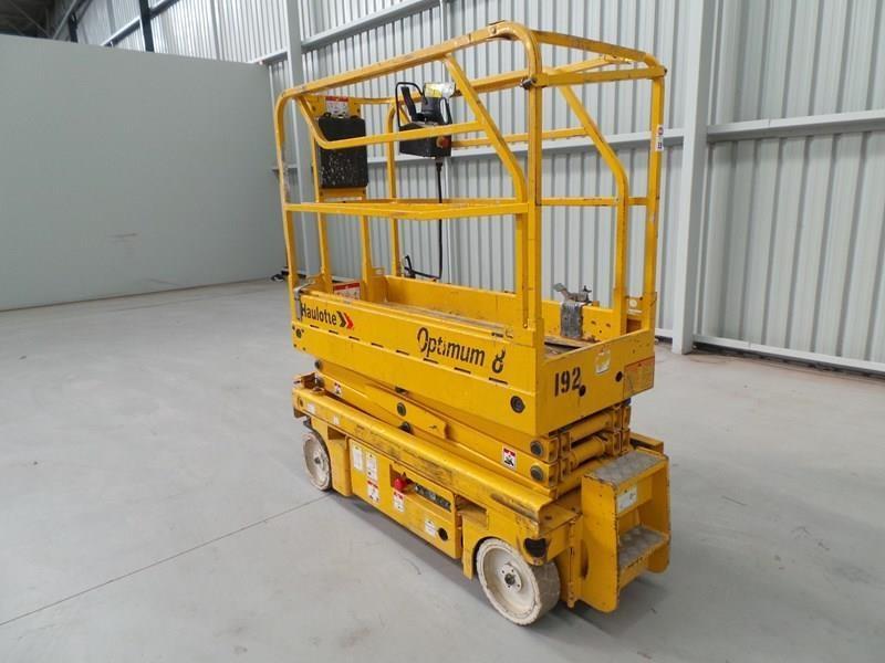 2007 HAULOTTE OPTIMUM 8 NARROW SCISSOR LIFT