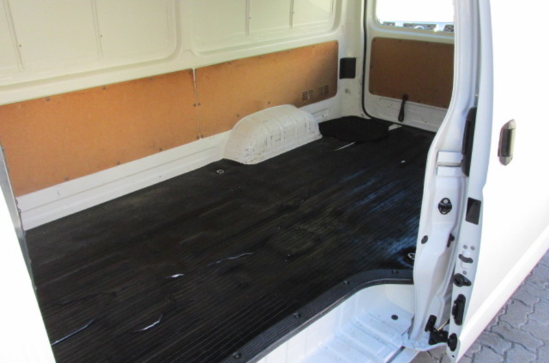 2010 TOYOTA HIACE LWB TRH201R MY11 UPGRADE
