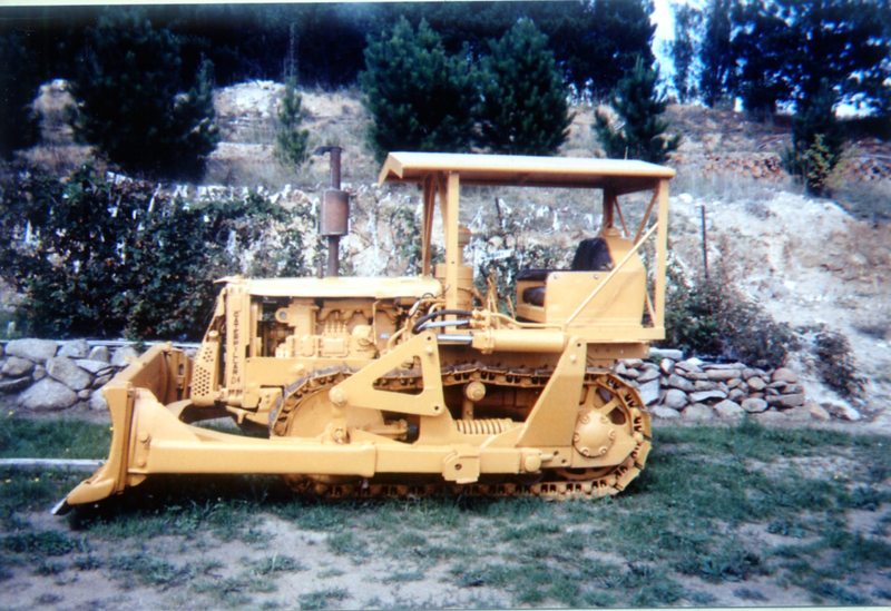 1954 CATERPILLAR D4 DOZER